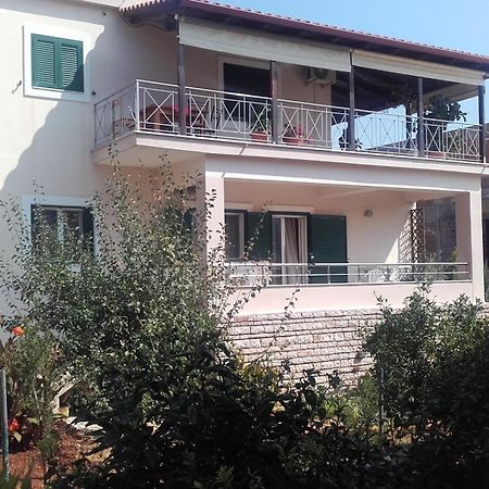 Victoria Apartments Ksamil Buitenkant foto